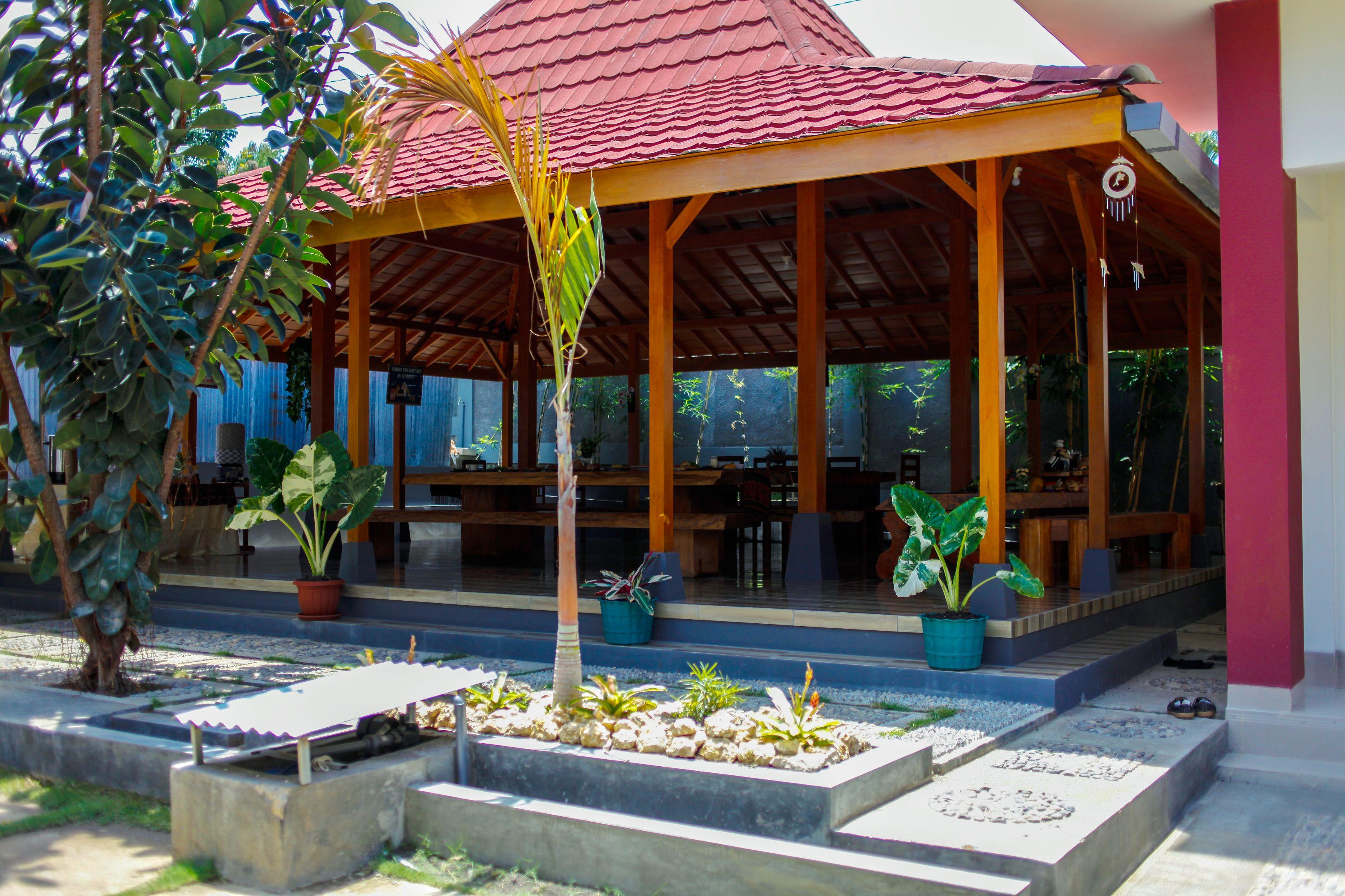 Pavilla Labuan Bajo Exterior photo