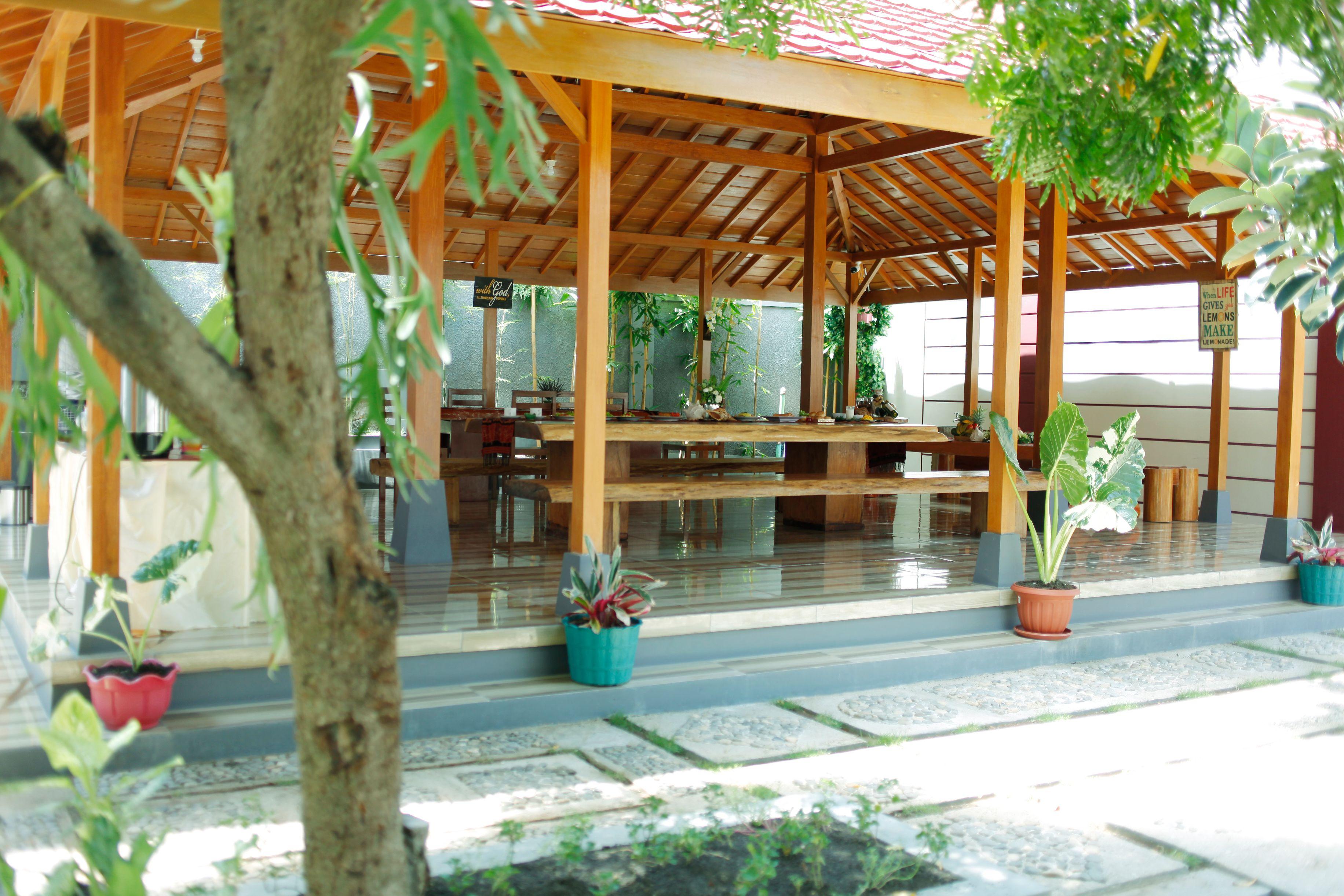 Pavilla Labuan Bajo Exterior photo