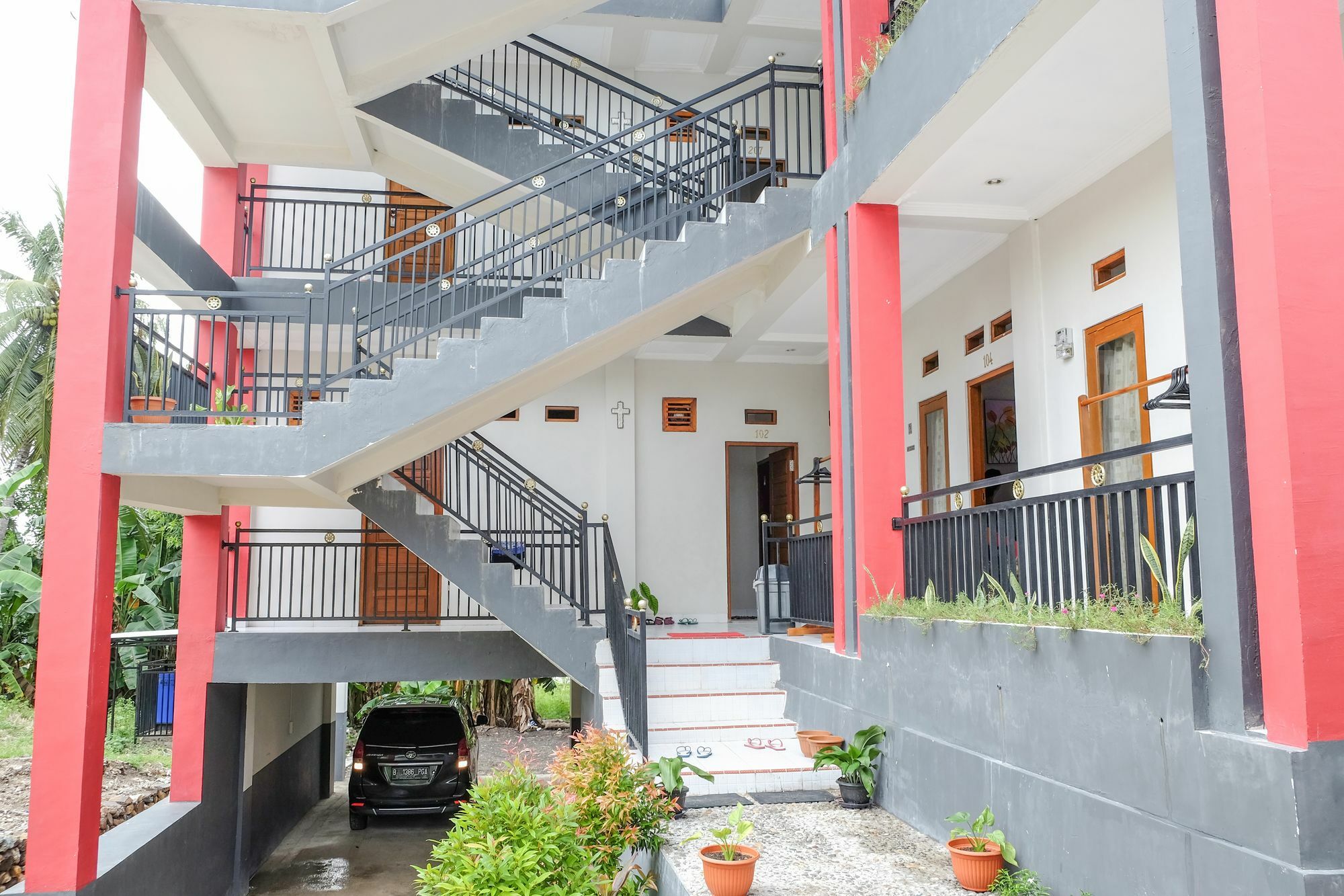 Pavilla Labuan Bajo Exterior photo